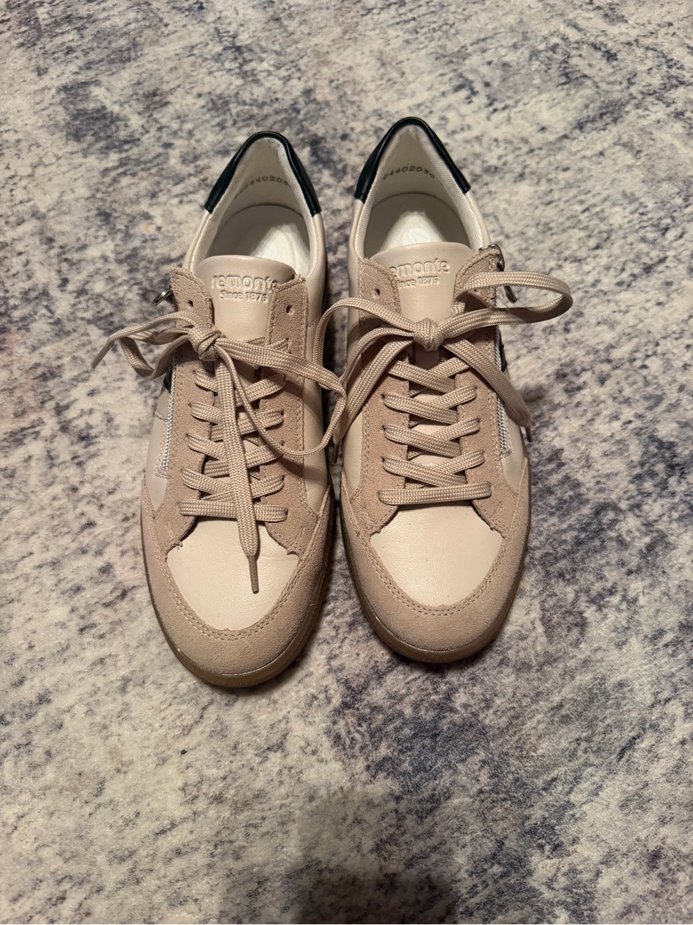 Remonte Neutral Beige Leather & Suede Lace-Up Sneakers